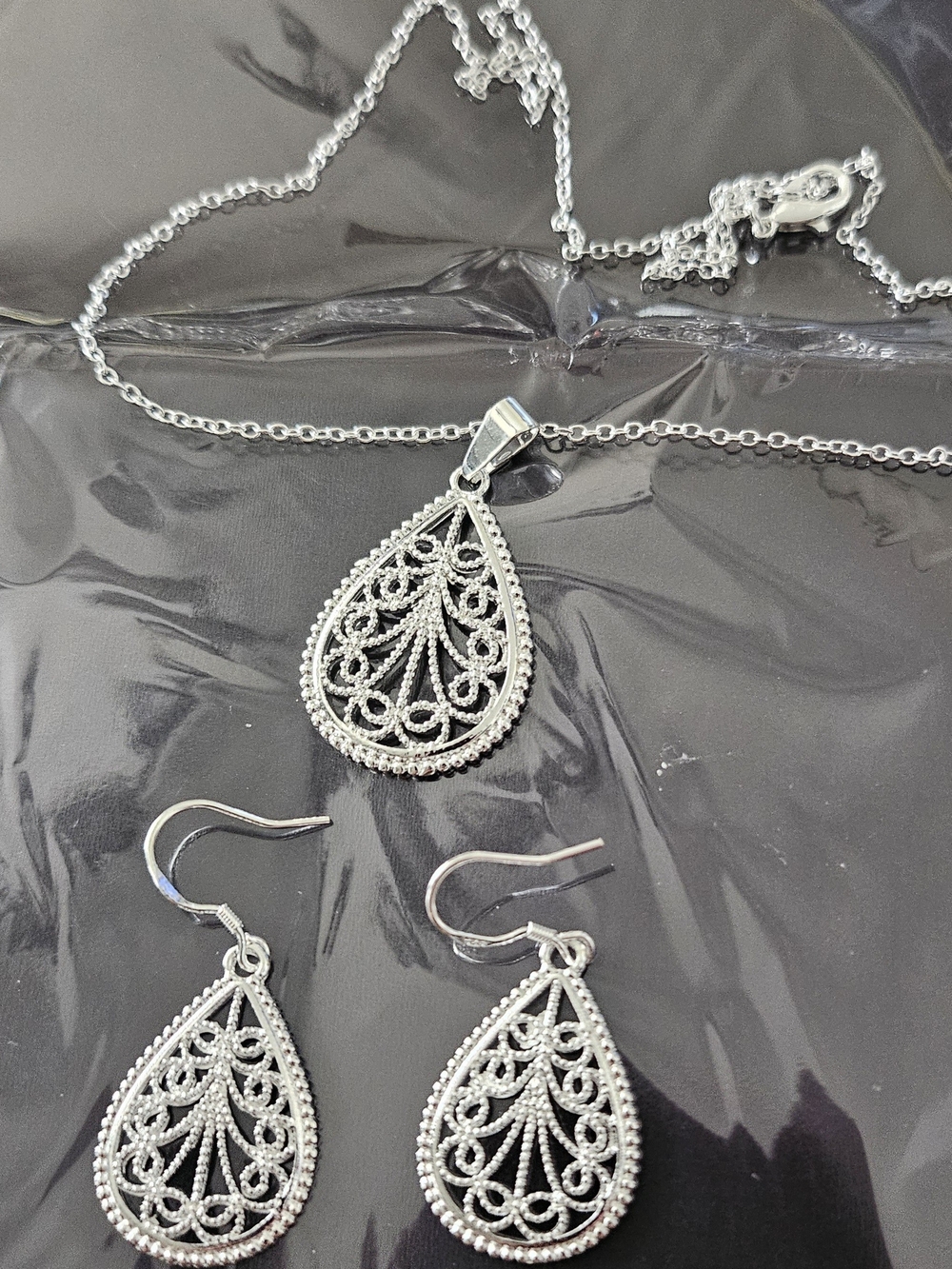 Sterling Silver Teardrop Filigree Necklace & Earrings Set - Silver